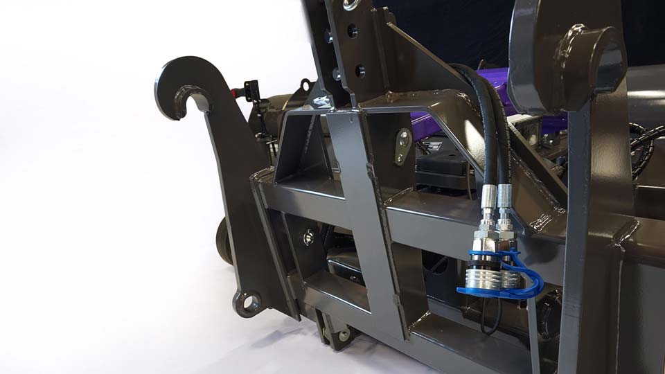 Holms_Diagonalplog_snoplog_snowplow_snowplough_PD_Volvo_Wheelloader_bracket